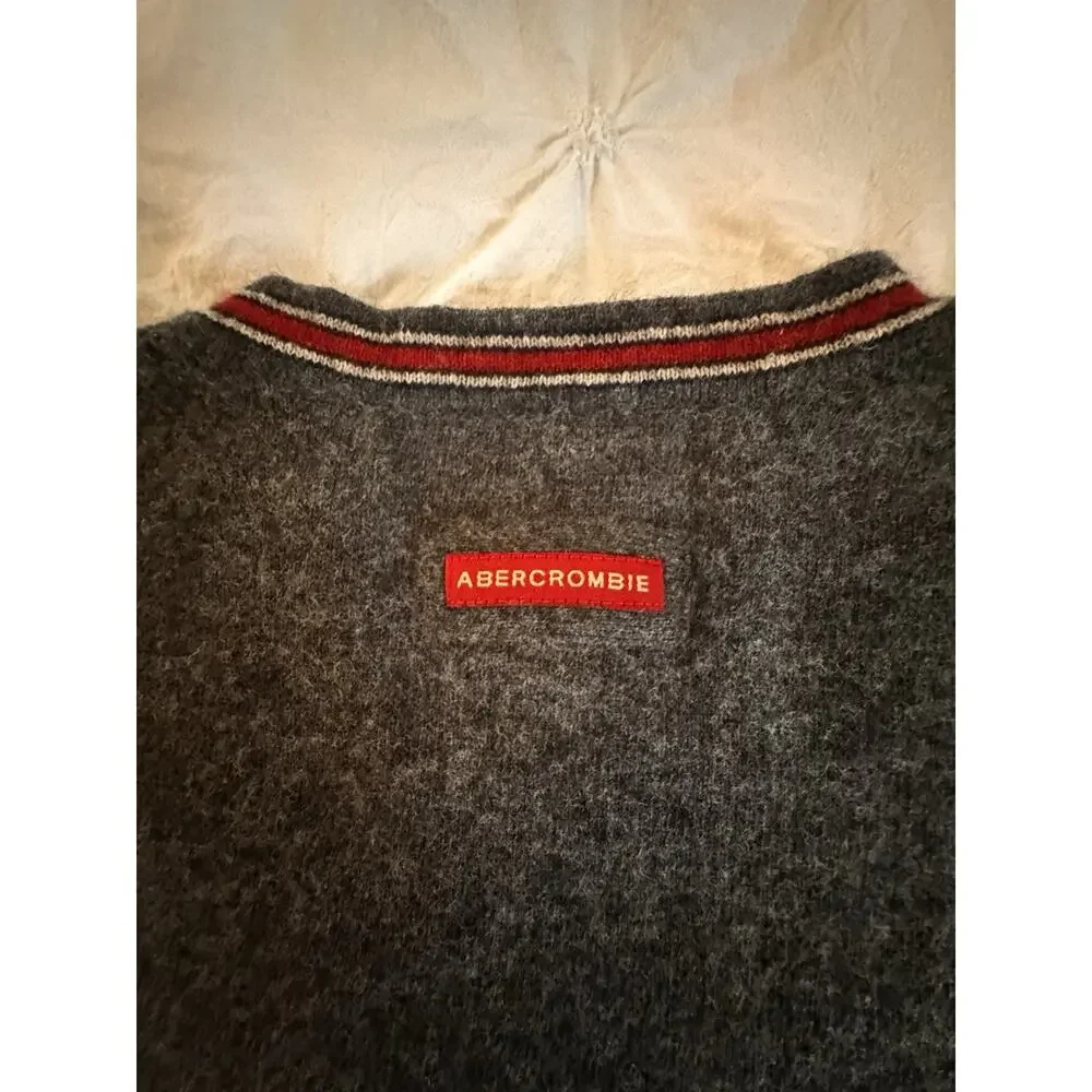 Vintage Abercrombie & Fitch Sweater Mens Grey Wool Blend V Neck Pullover 90s M